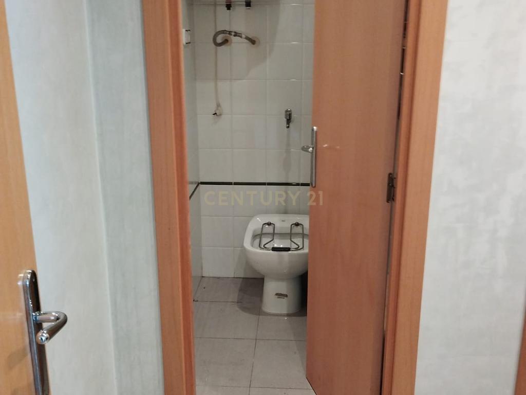  - Image 12